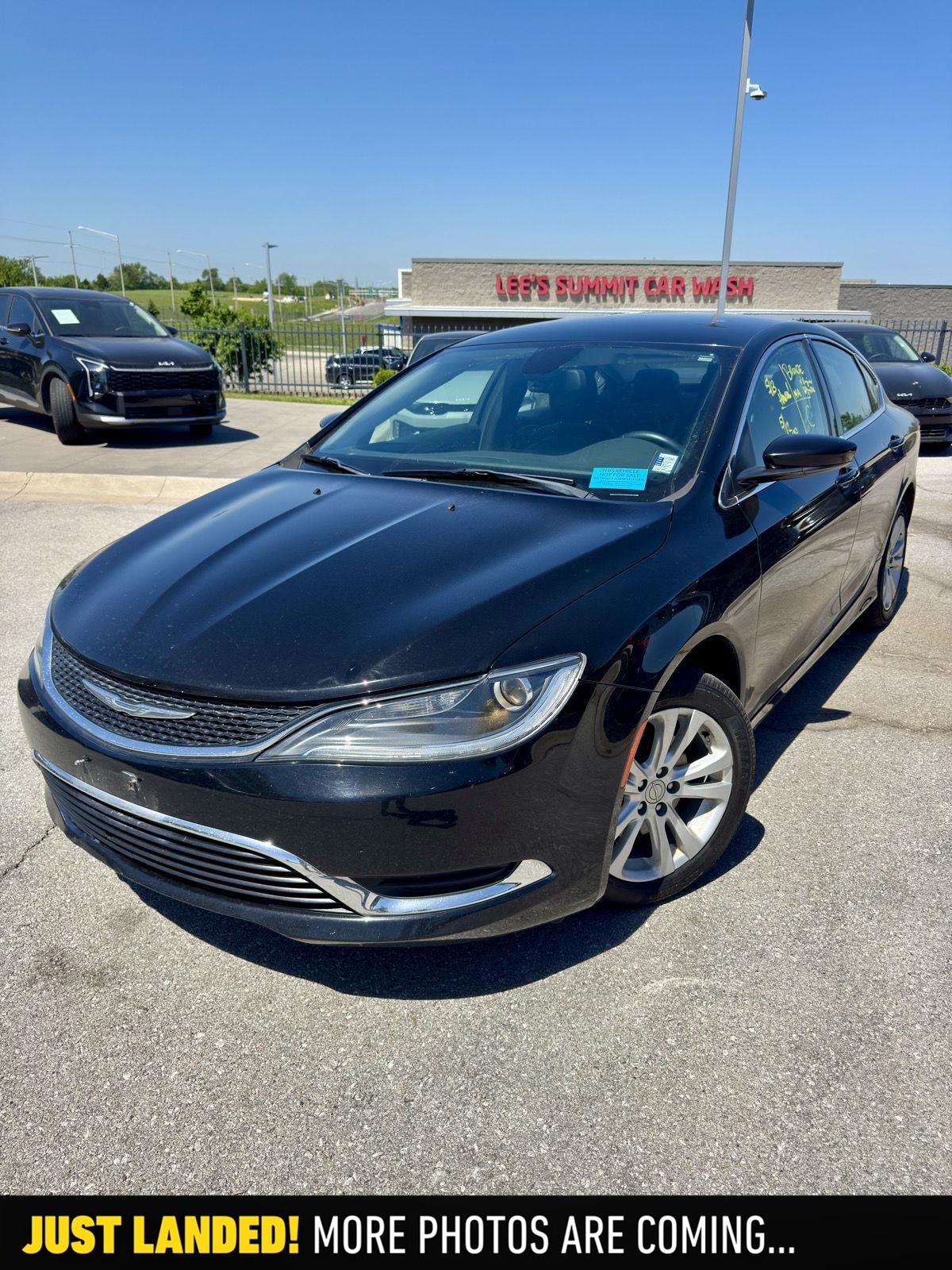 2017 Chrysler 200 Limited Platinum