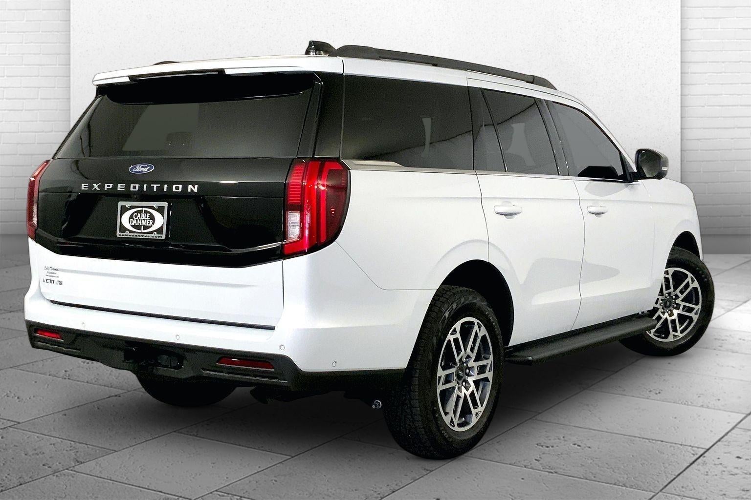 2025 Ford Expedition Active