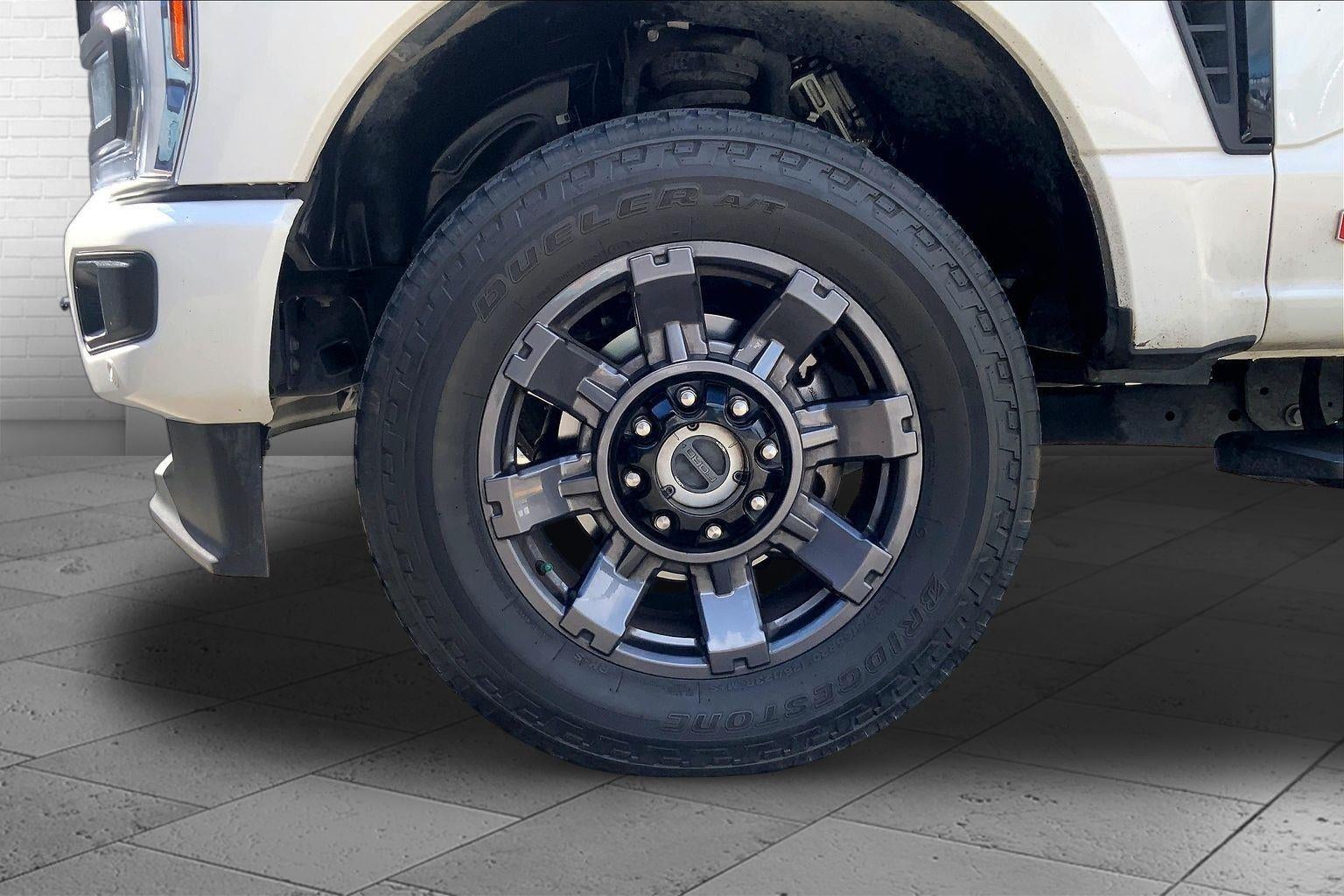 2024 Ford Super Duty F-250 Lariat