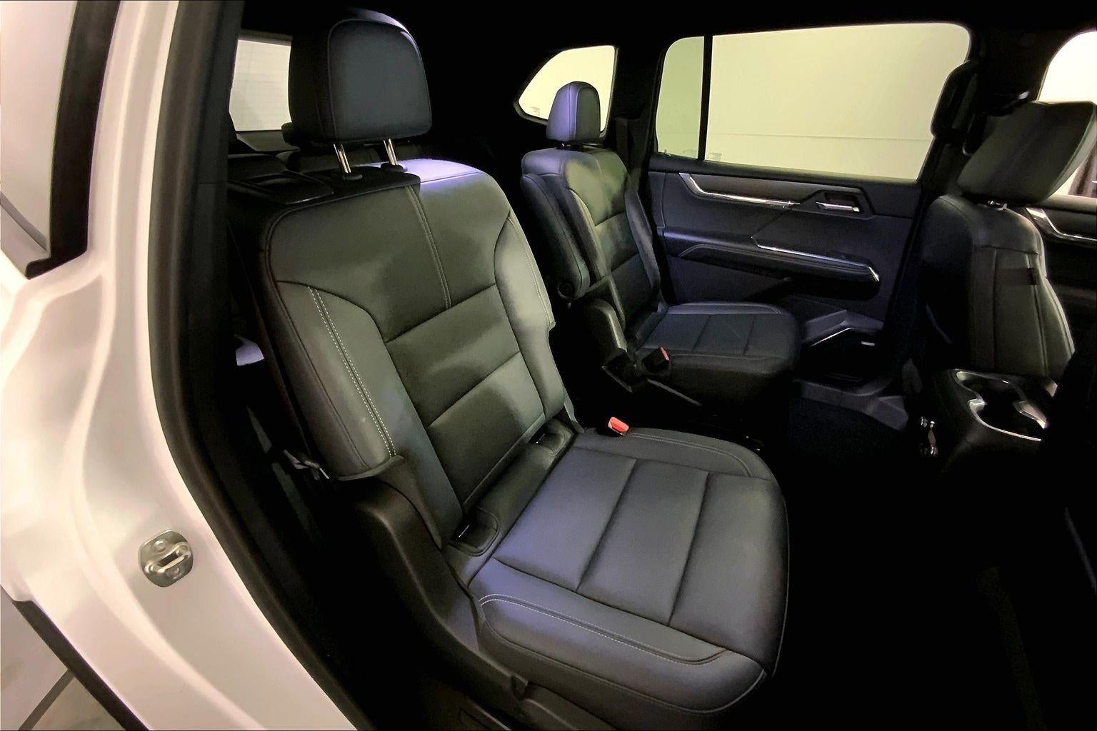 2024 GMC Acadia AWD Elevation