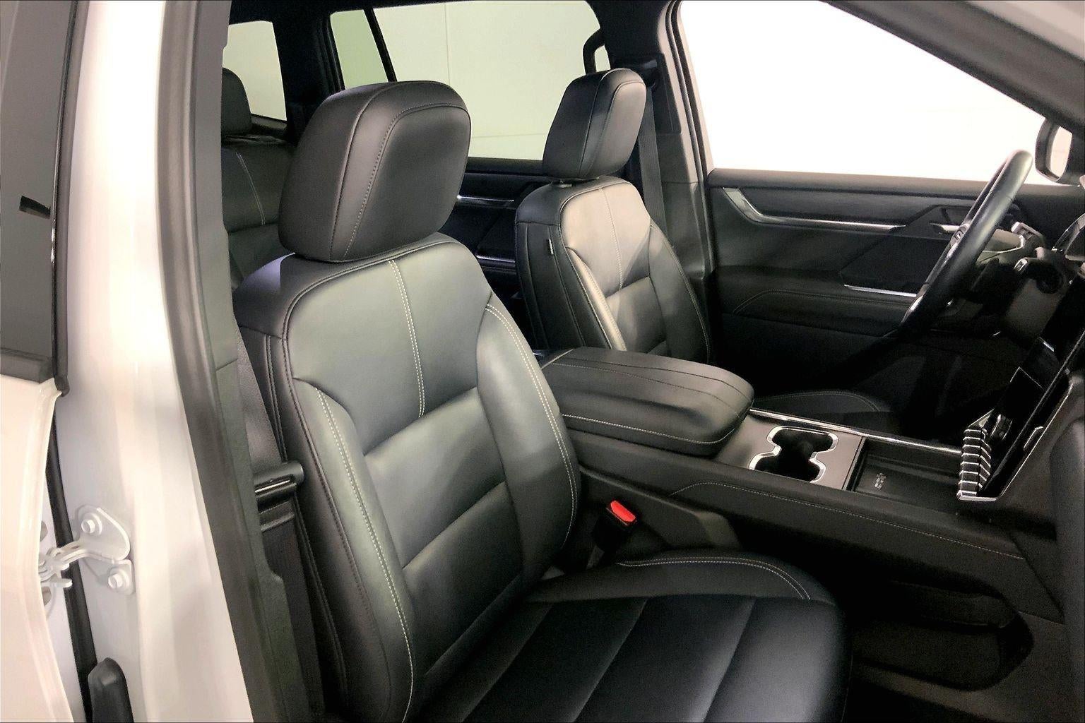 2024 GMC Acadia AWD Elevation