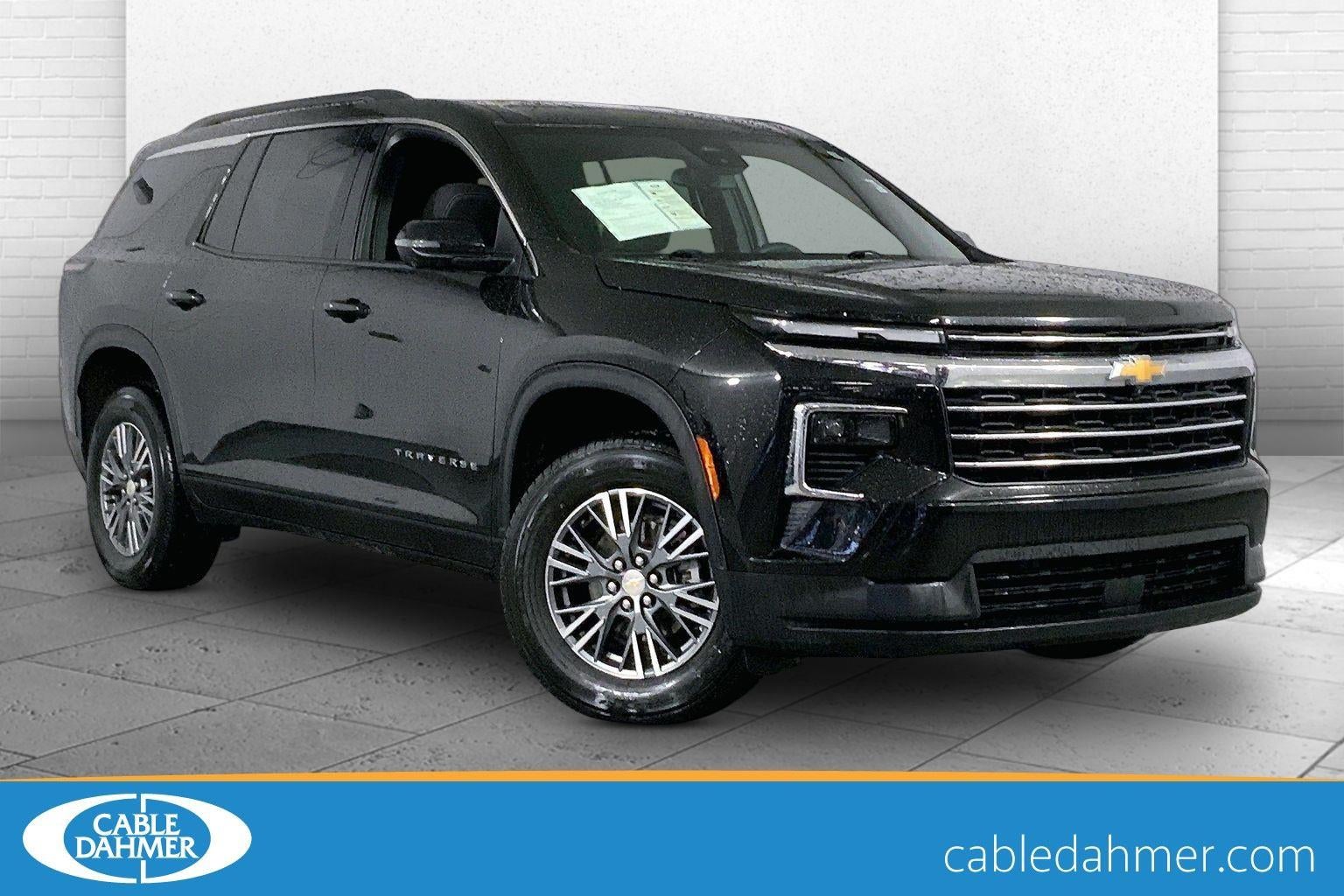 2024 Chevrolet Traverse FWD LT