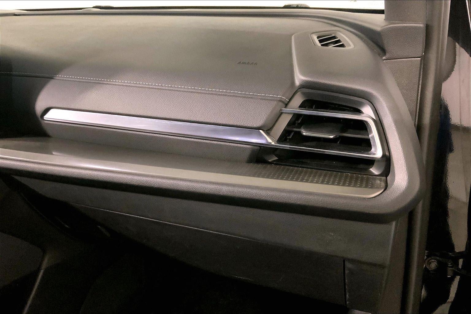 2024 Chevrolet Traverse FWD LT