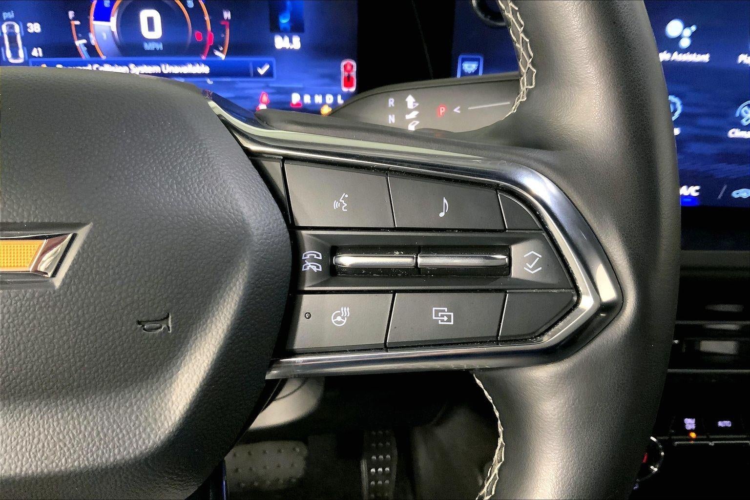 2024 Chevrolet Traverse FWD LT