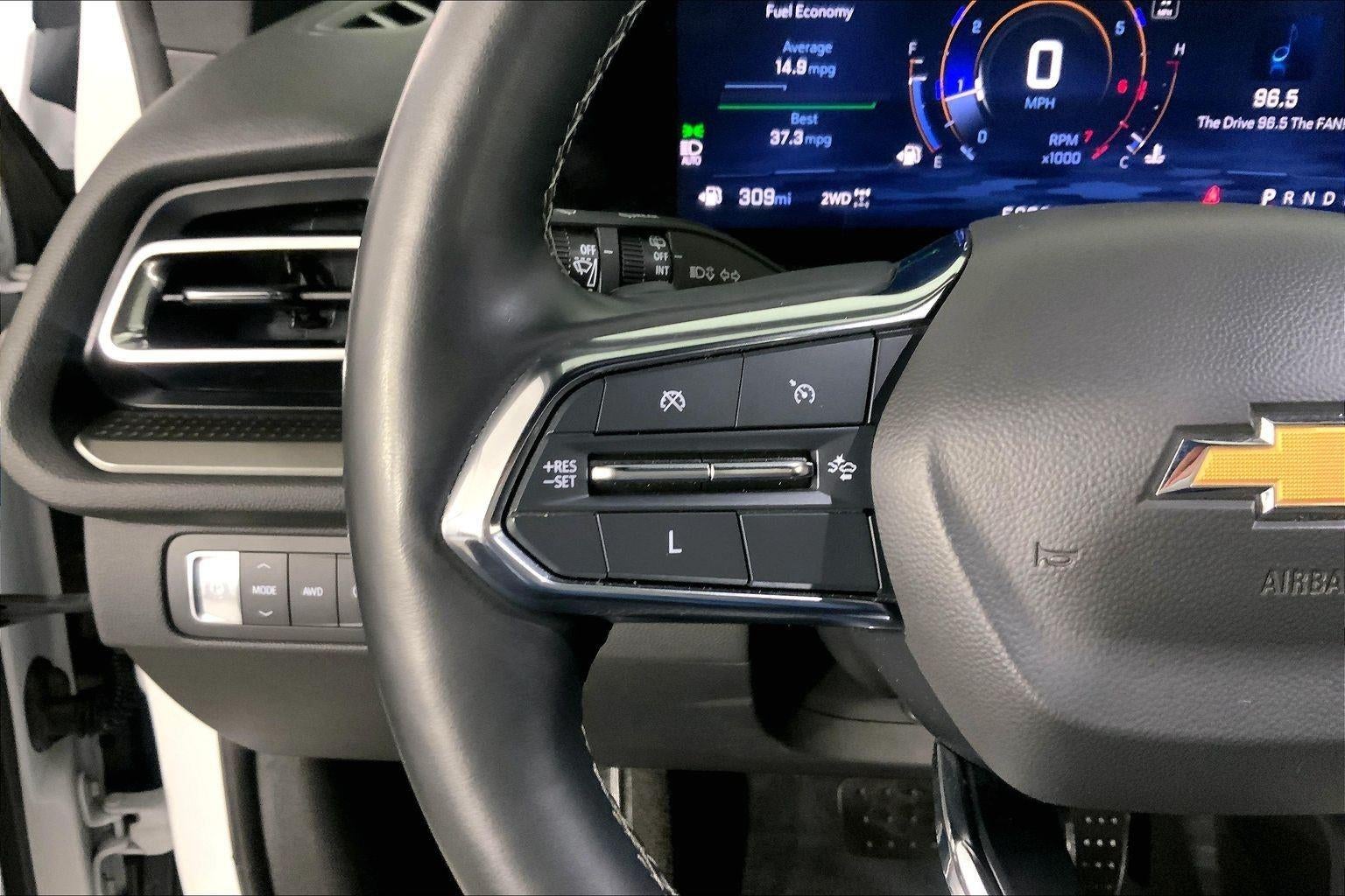 2024 Chevrolet Traverse AWD LT
