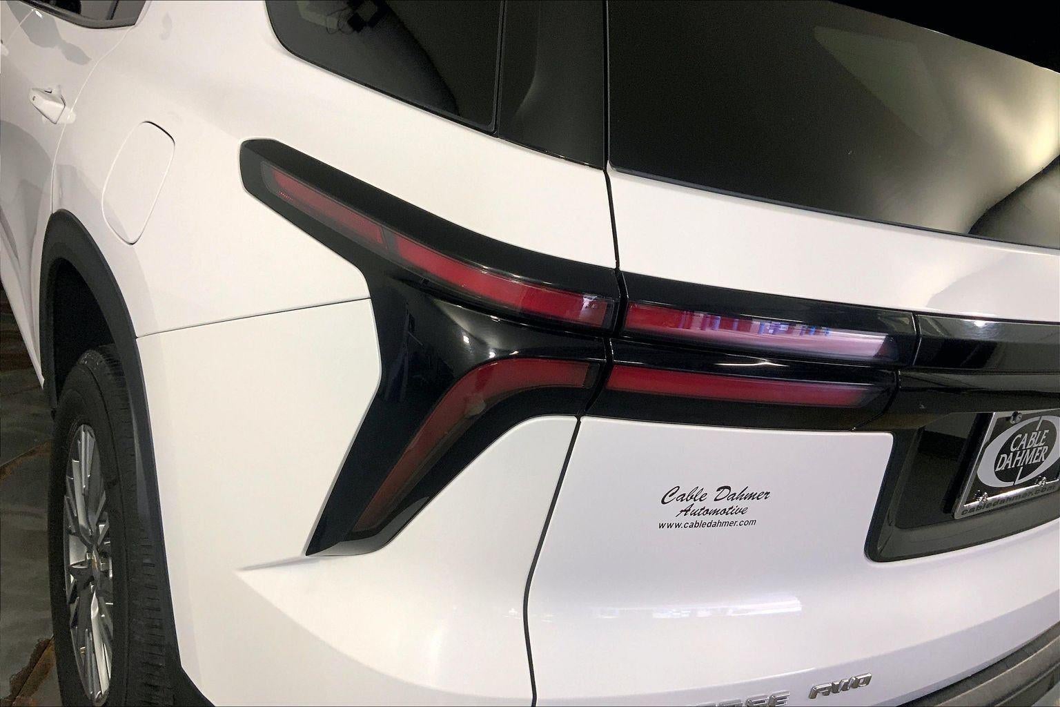 2024 Chevrolet Traverse AWD LT