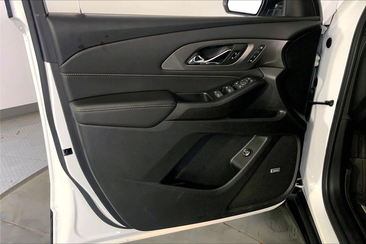 2022 CHEVROLET TRUCK TRAVERSE PREMIER