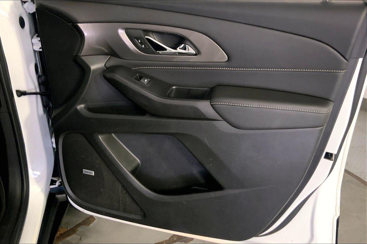 2022 CHEVROLET TRUCK TRAVERSE PREMIER