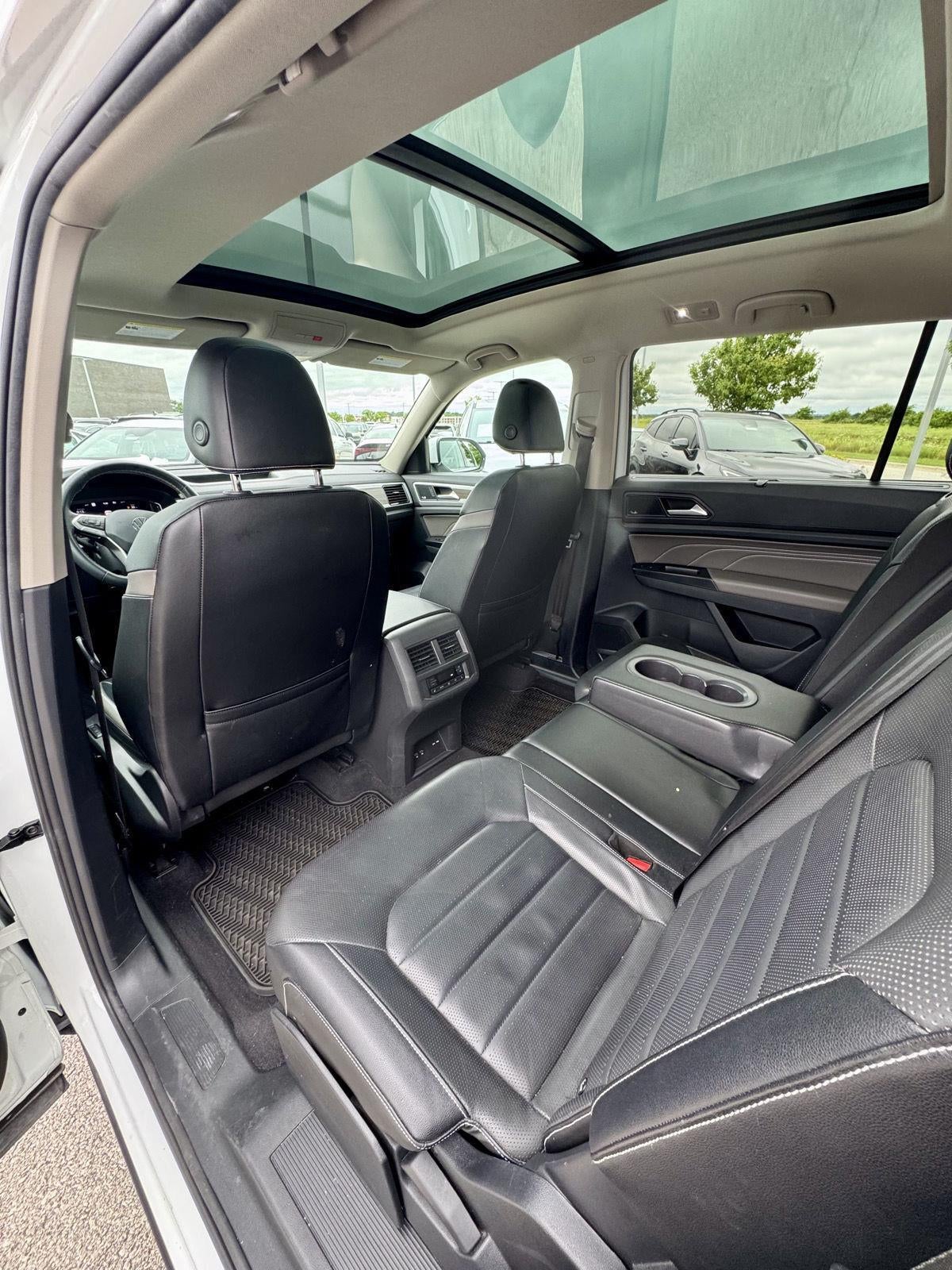 2021 Volkswagen Atlas 3.6L V6 SEL Premium