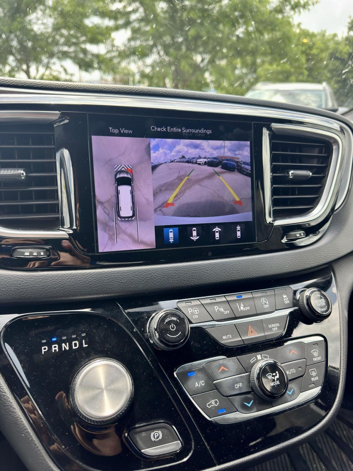 2019 Chrysler Pacifica Touring Plus