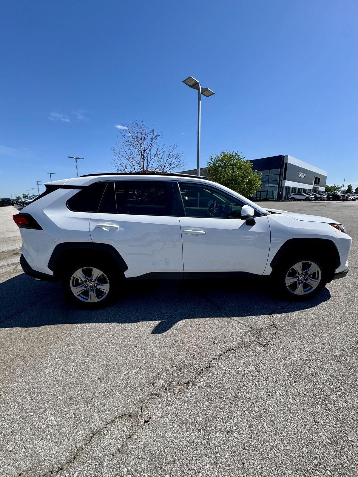 2024 Toyota RAV4 XLE