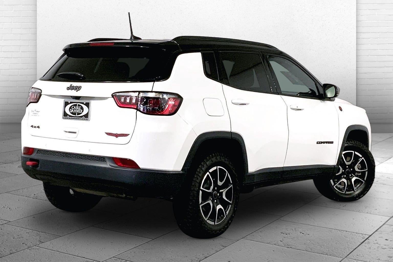 2025 Jeep Compass Trailhawk