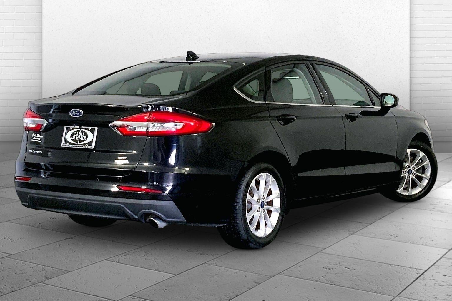 2020 Ford Fusion SE