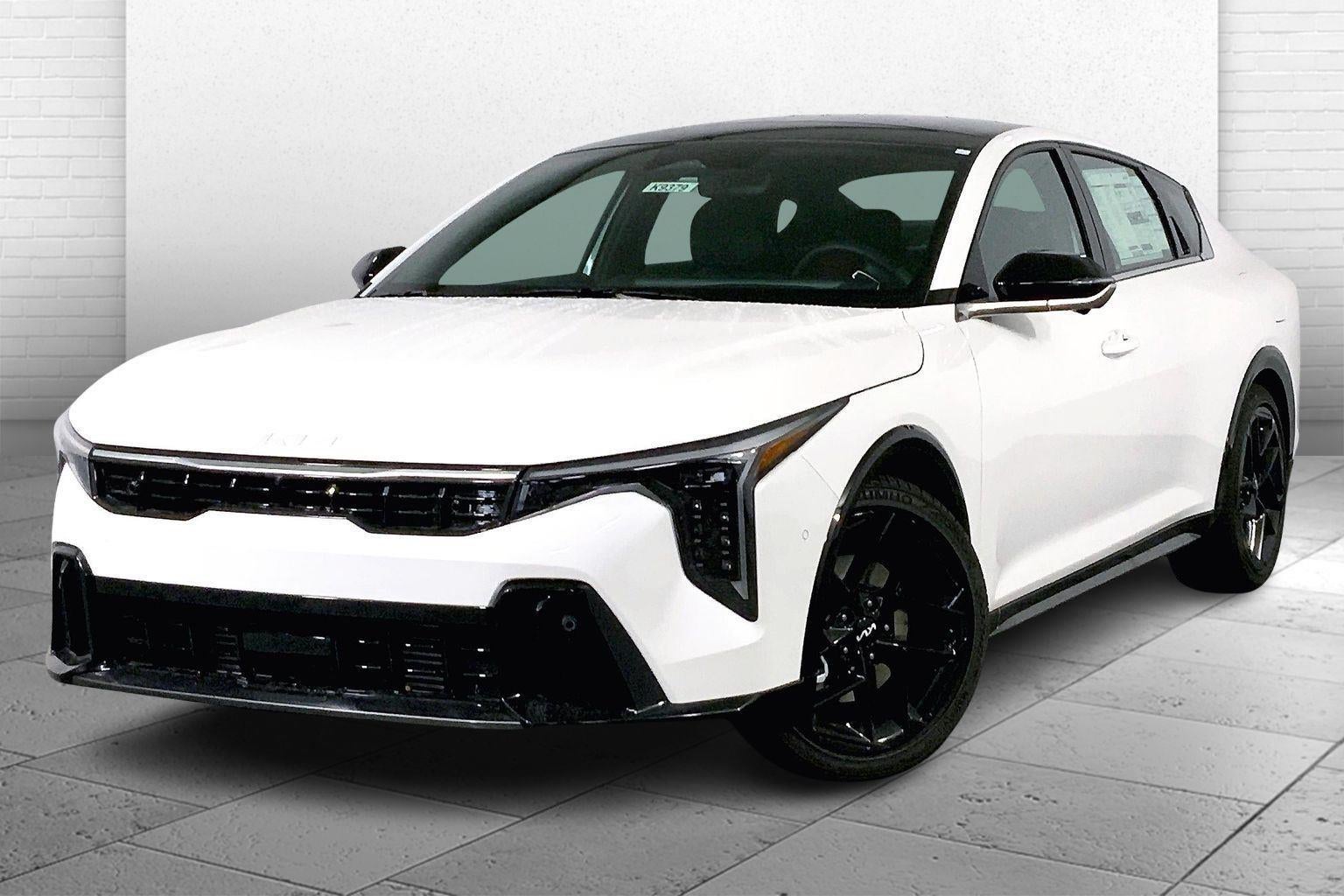 2025 Kia K4 GT-Line Turbo