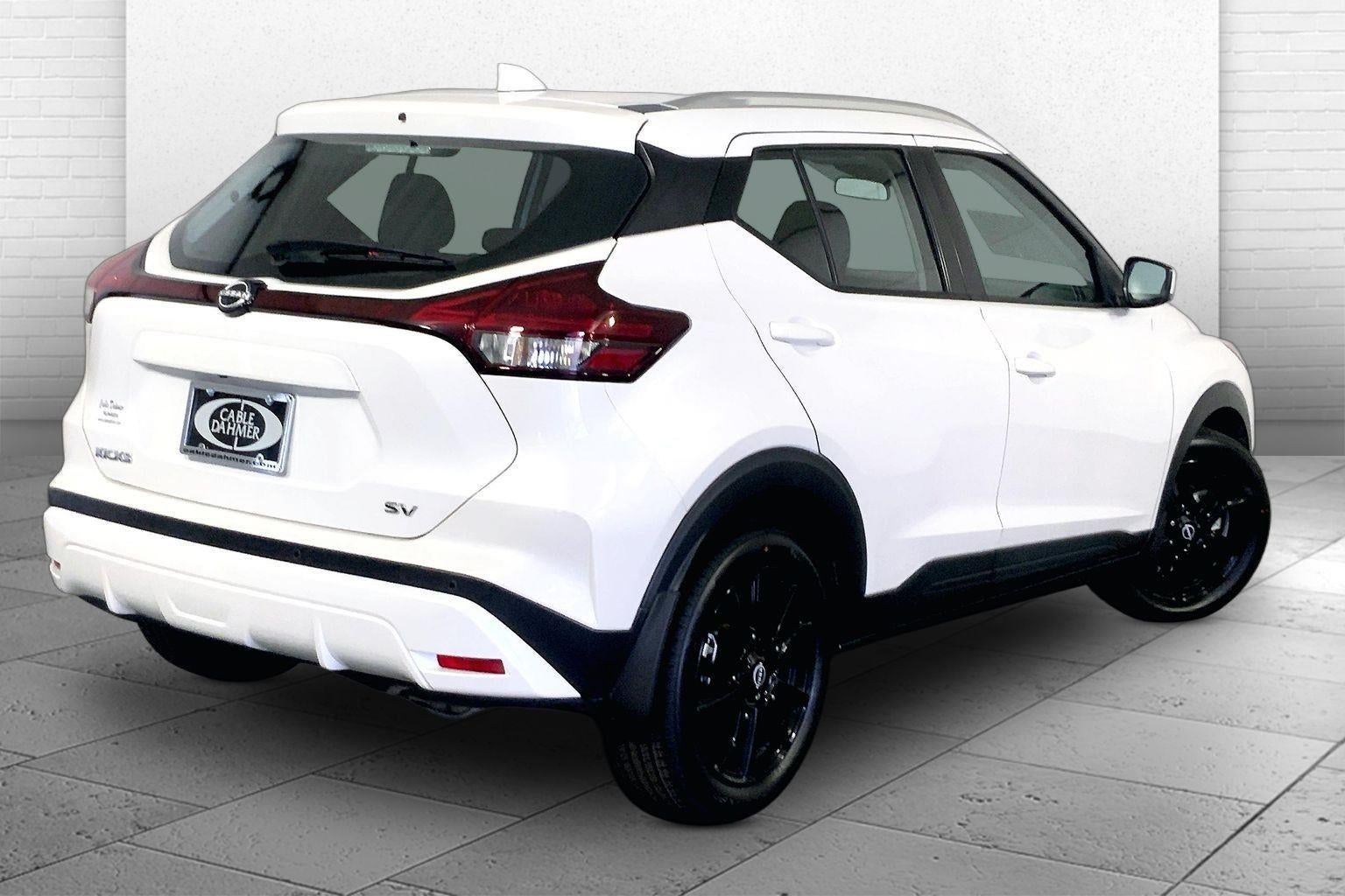 2022 Nissan Kicks SV