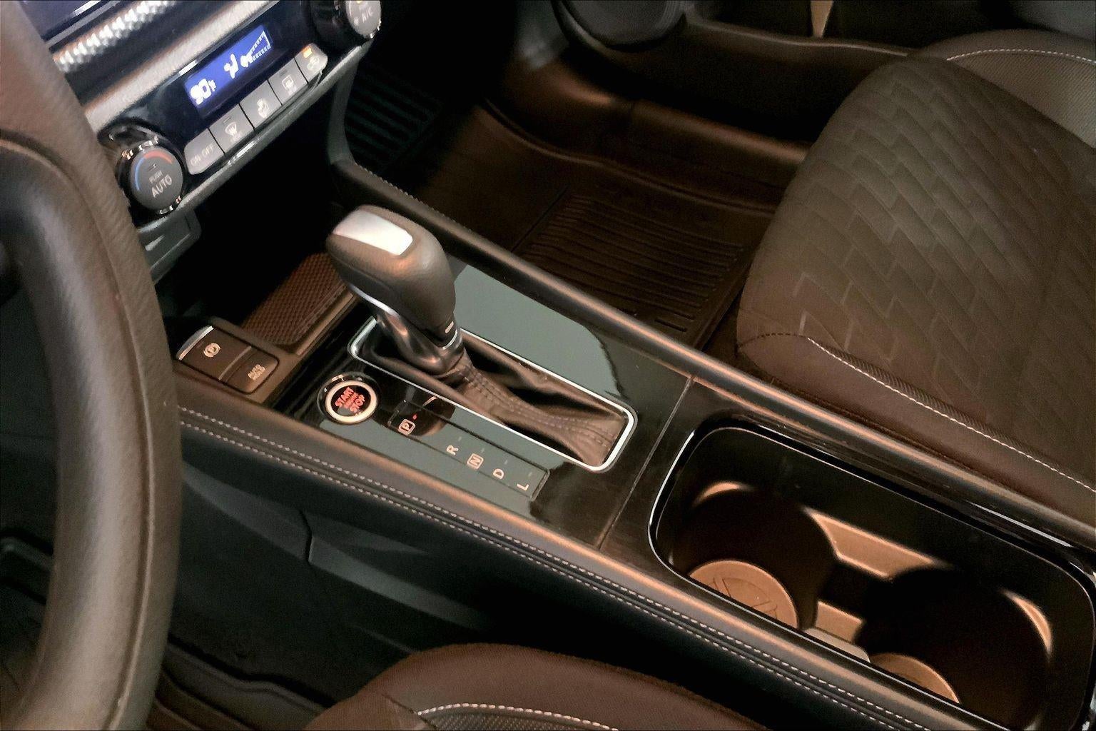 2022 Nissan Kicks SV
