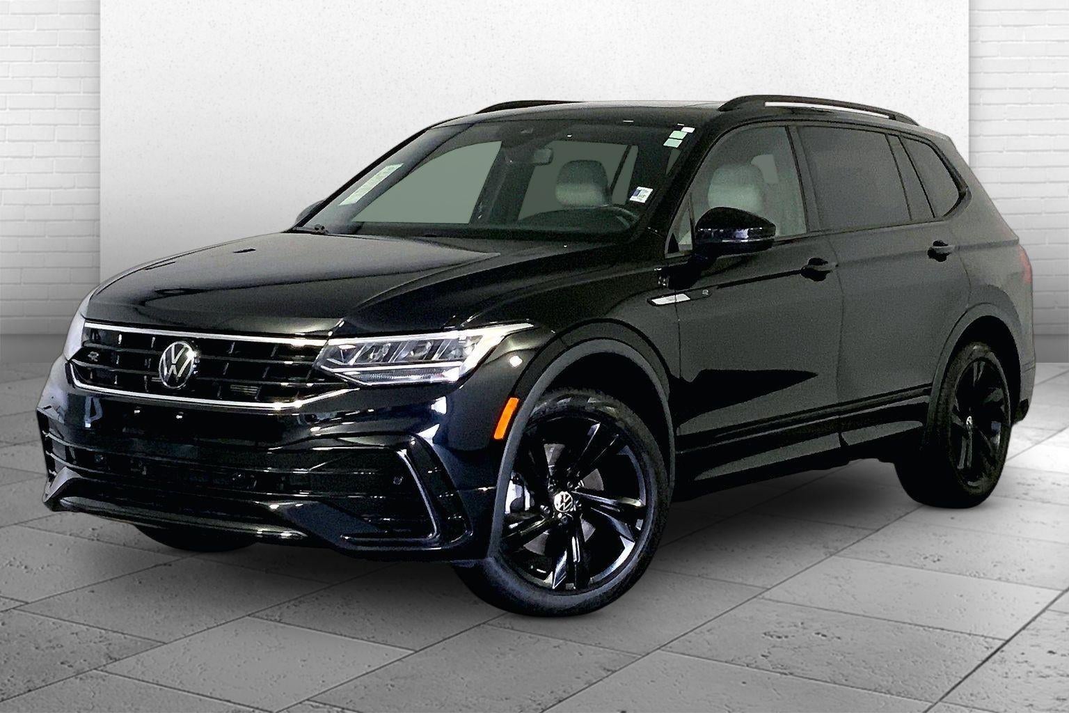 2024 Volkswagen Tiguan SE R-Line Black