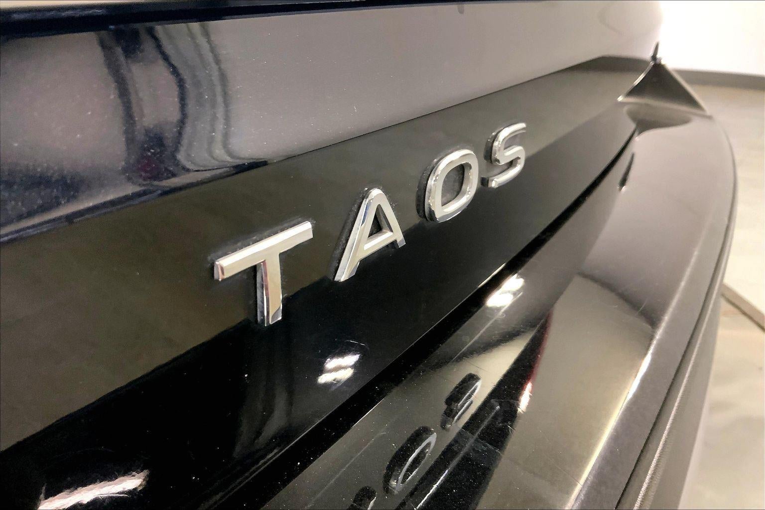 2023 Volkswagen Taos SE