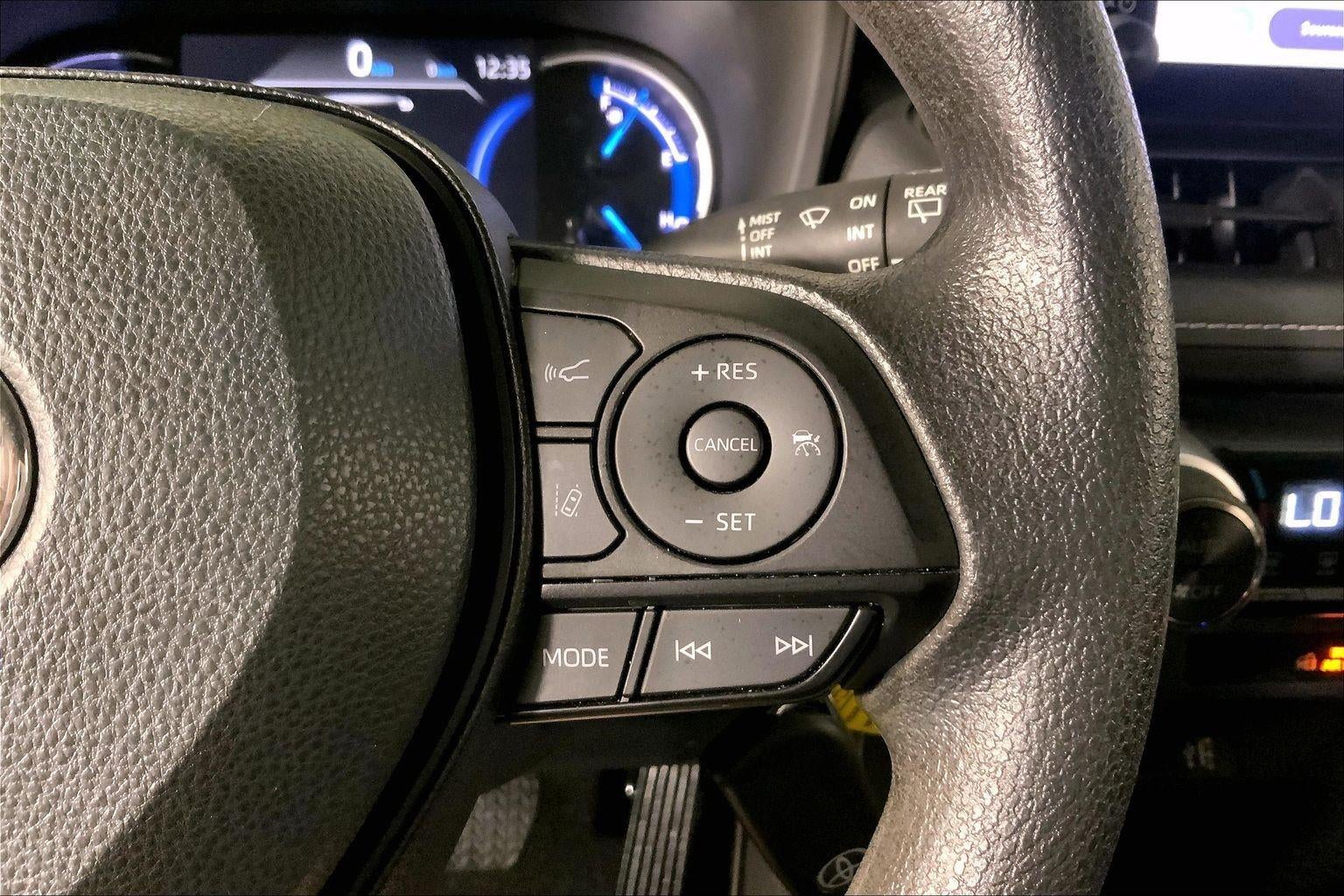2025 Toyota Rav4 Hybrid LE
