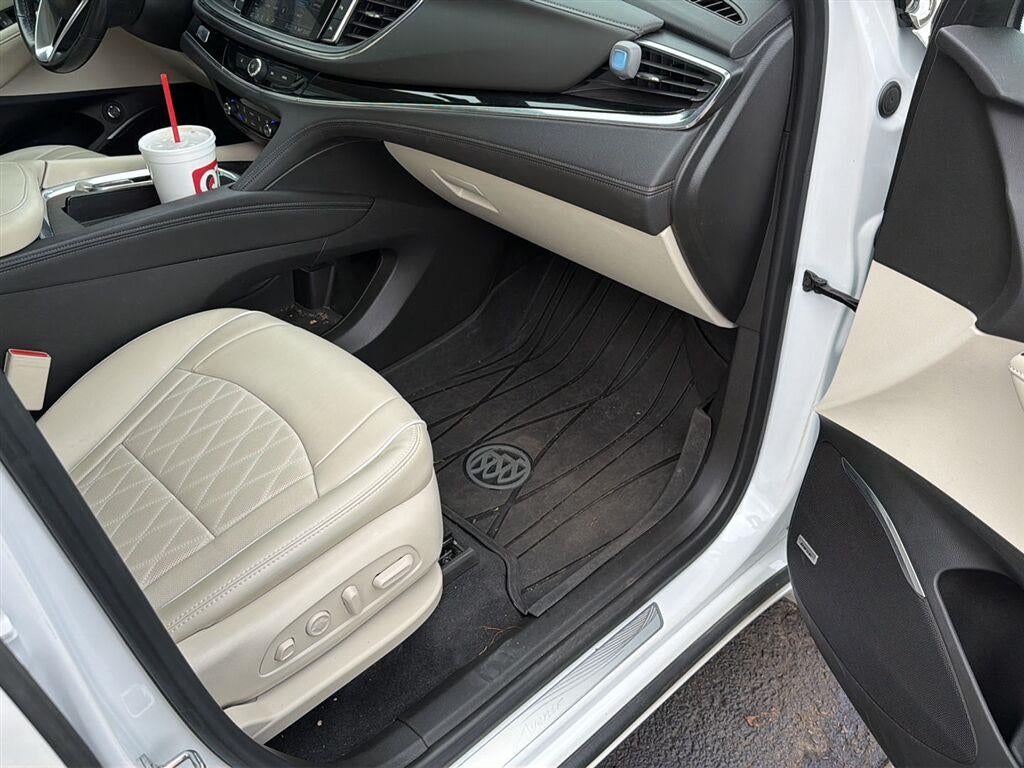 2022 Buick Enclave Avenir