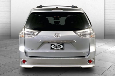 2017 Toyota Sienna SE