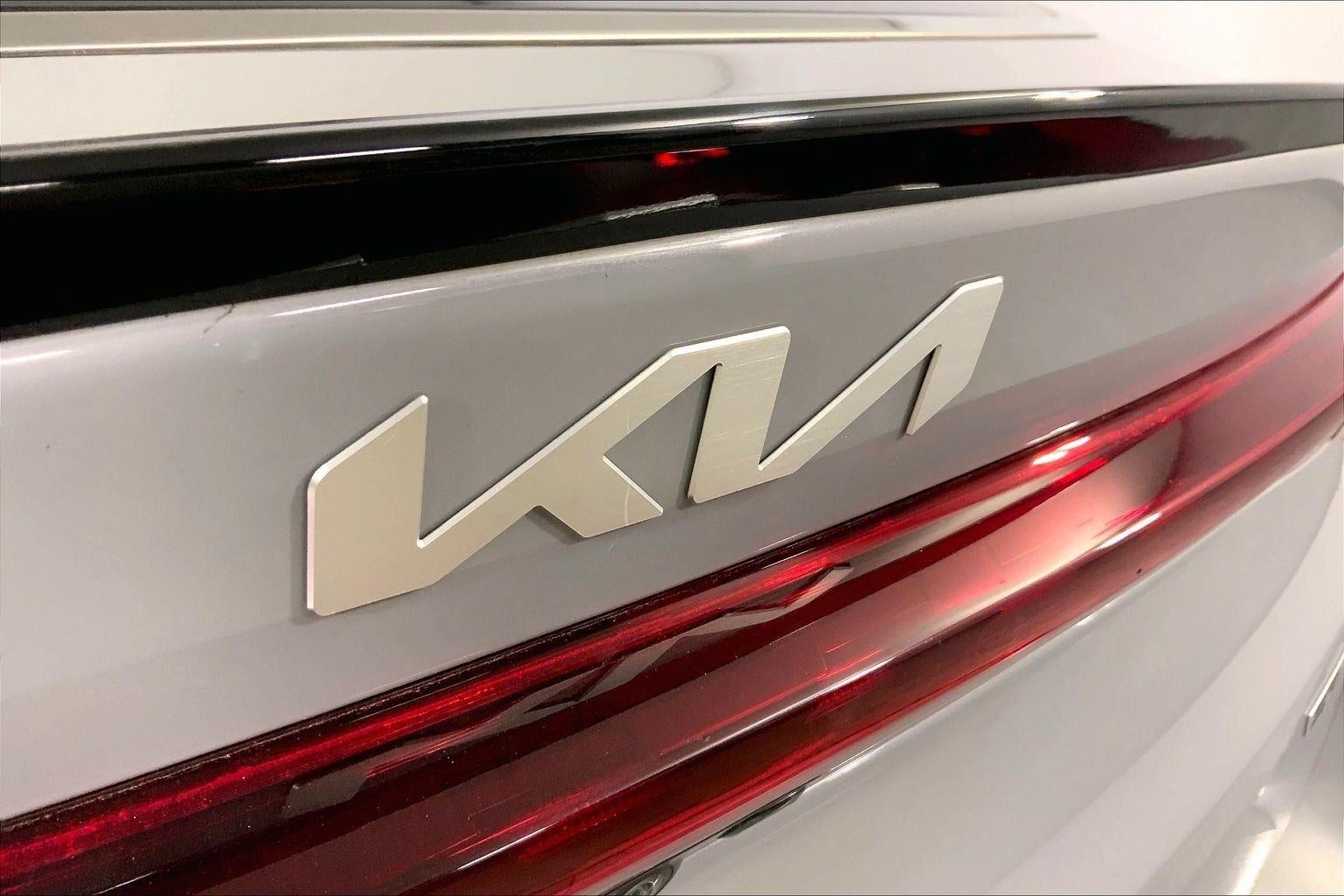 2024 Kia K5 GT-Line