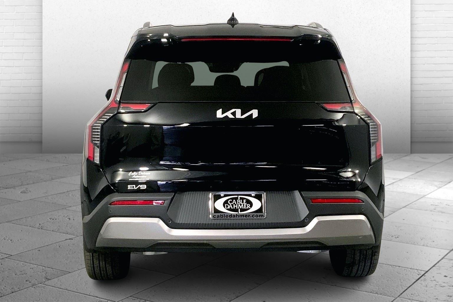 2026 Kia EV9 Wind