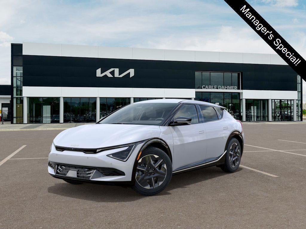 2025 Kia EV6 Light