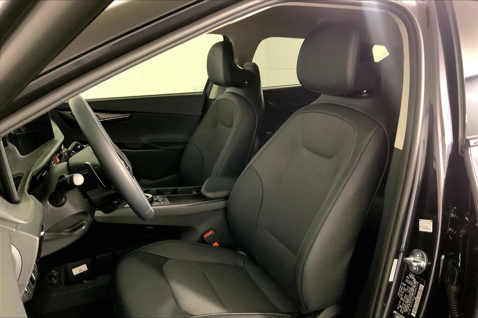 2025 Kia EV6 Light Long Range