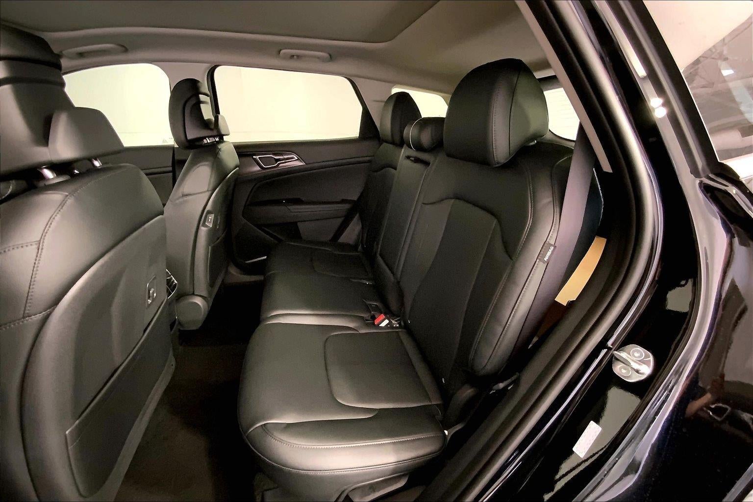 2027 Kia Sportage EX