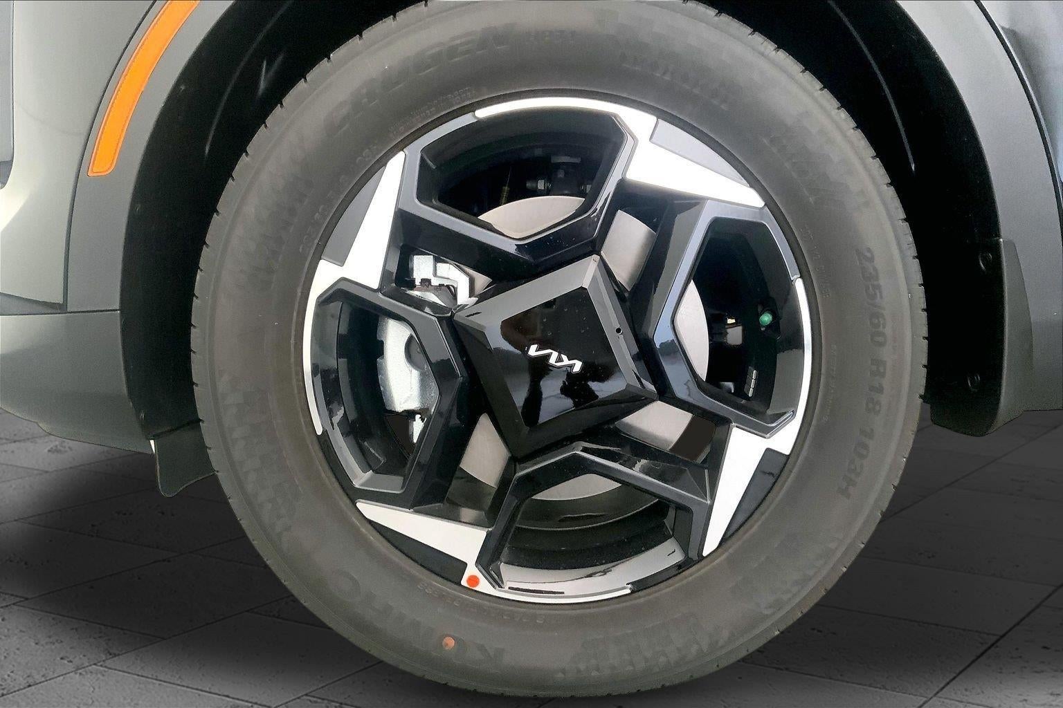 2027 Kia Sportage EX