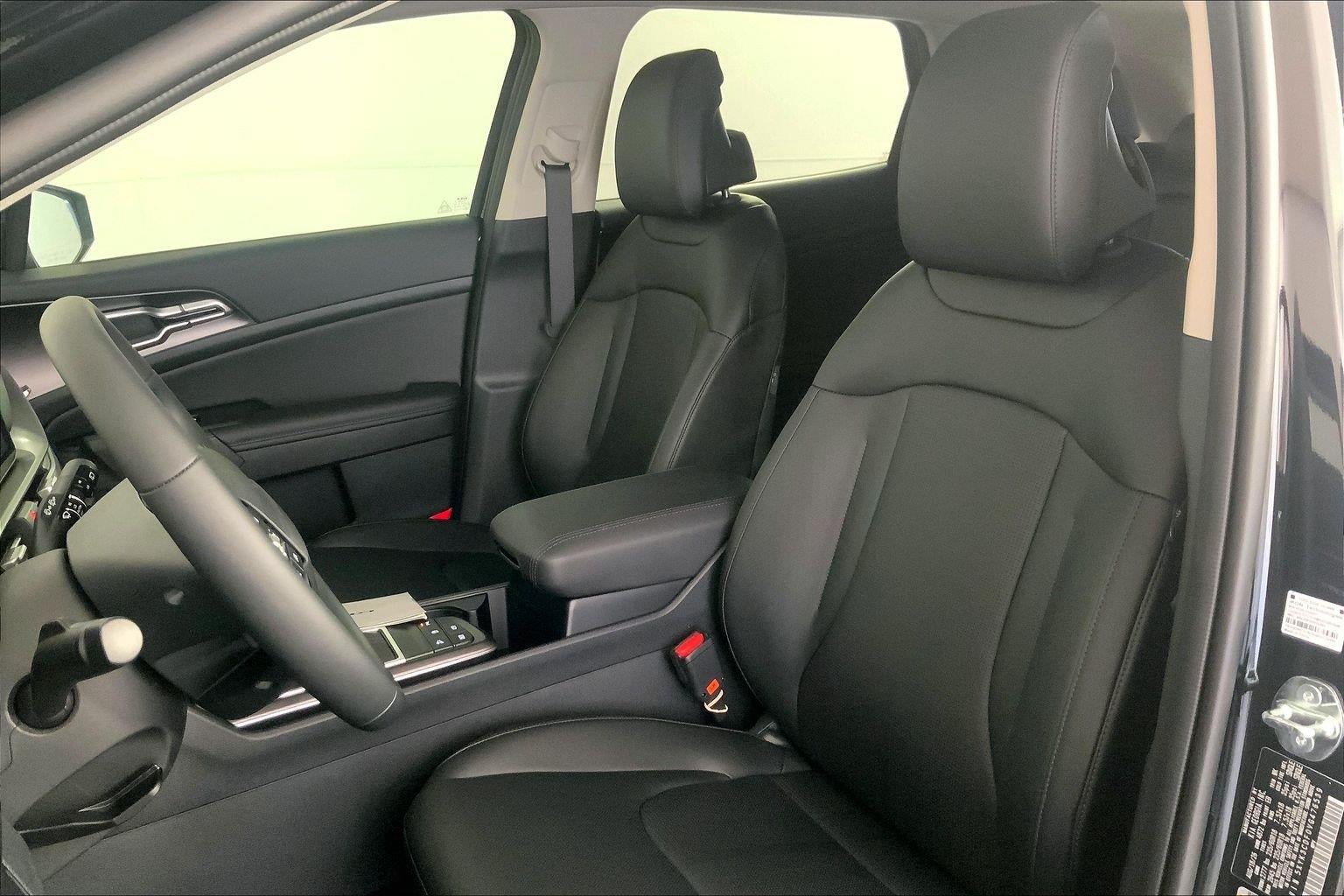 2027 Kia Sportage EX