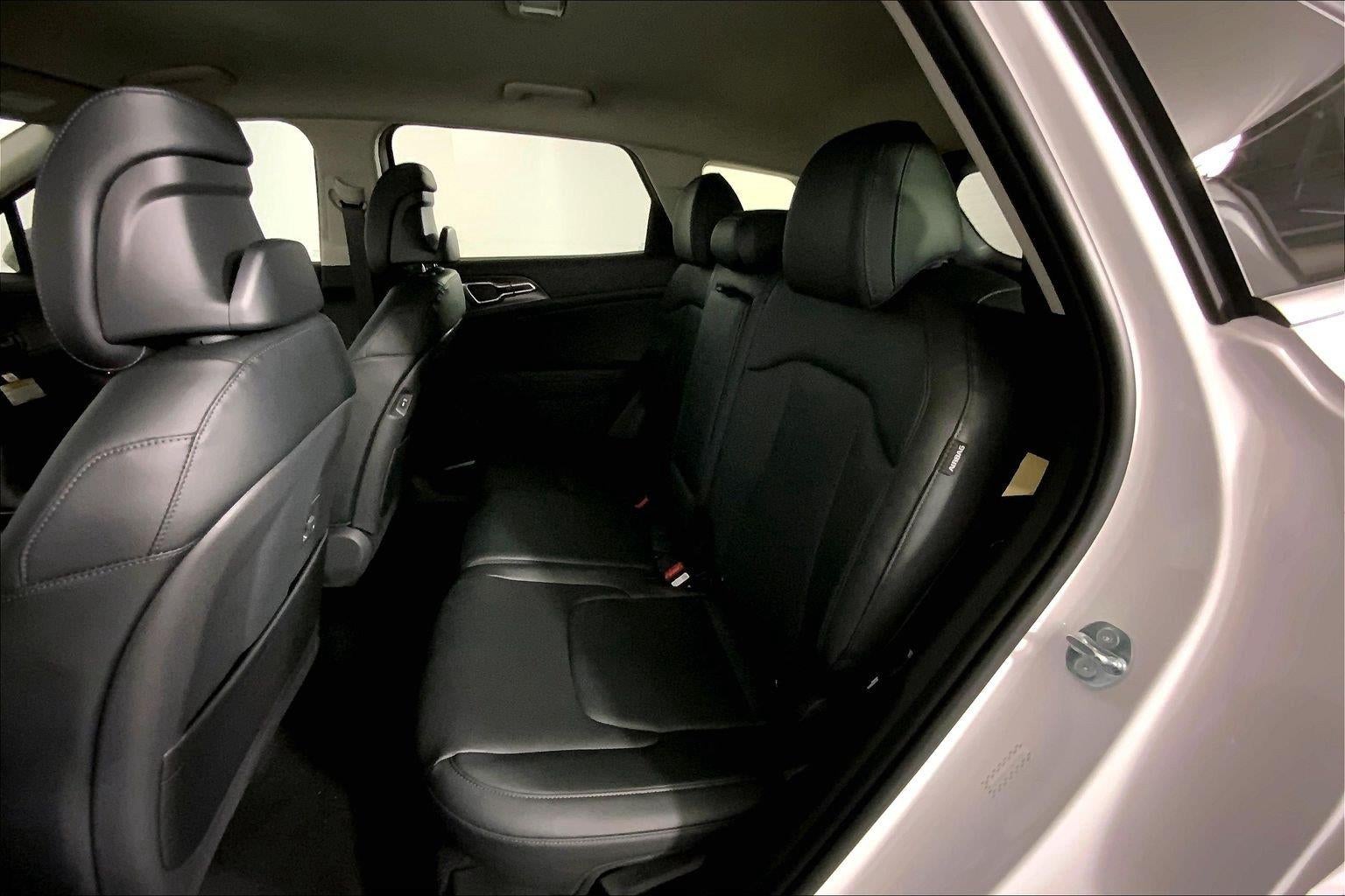 2027 Kia Sportage EX