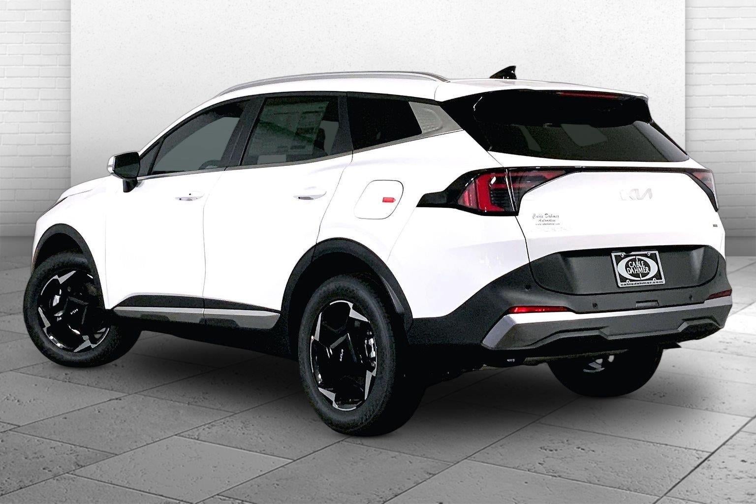 2027 Kia Sportage EX