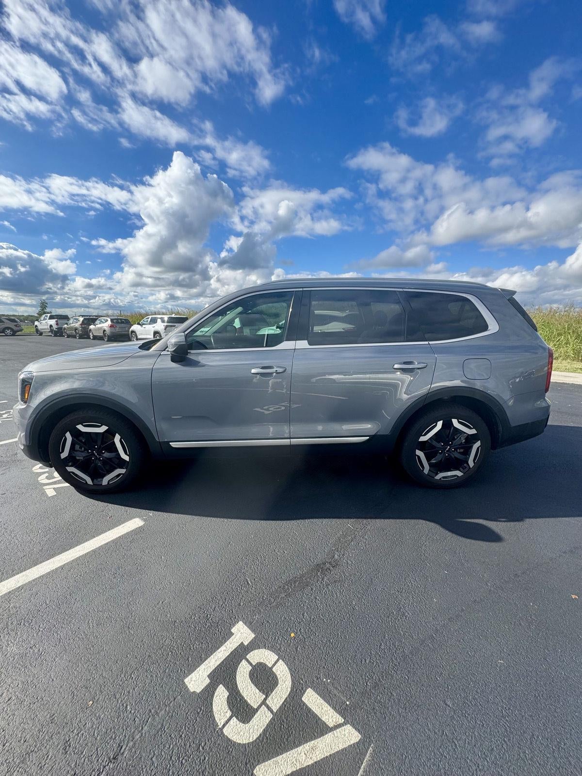 2023 Kia Telluride S
