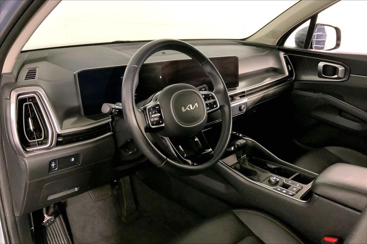 2024 Kia SORENTO S