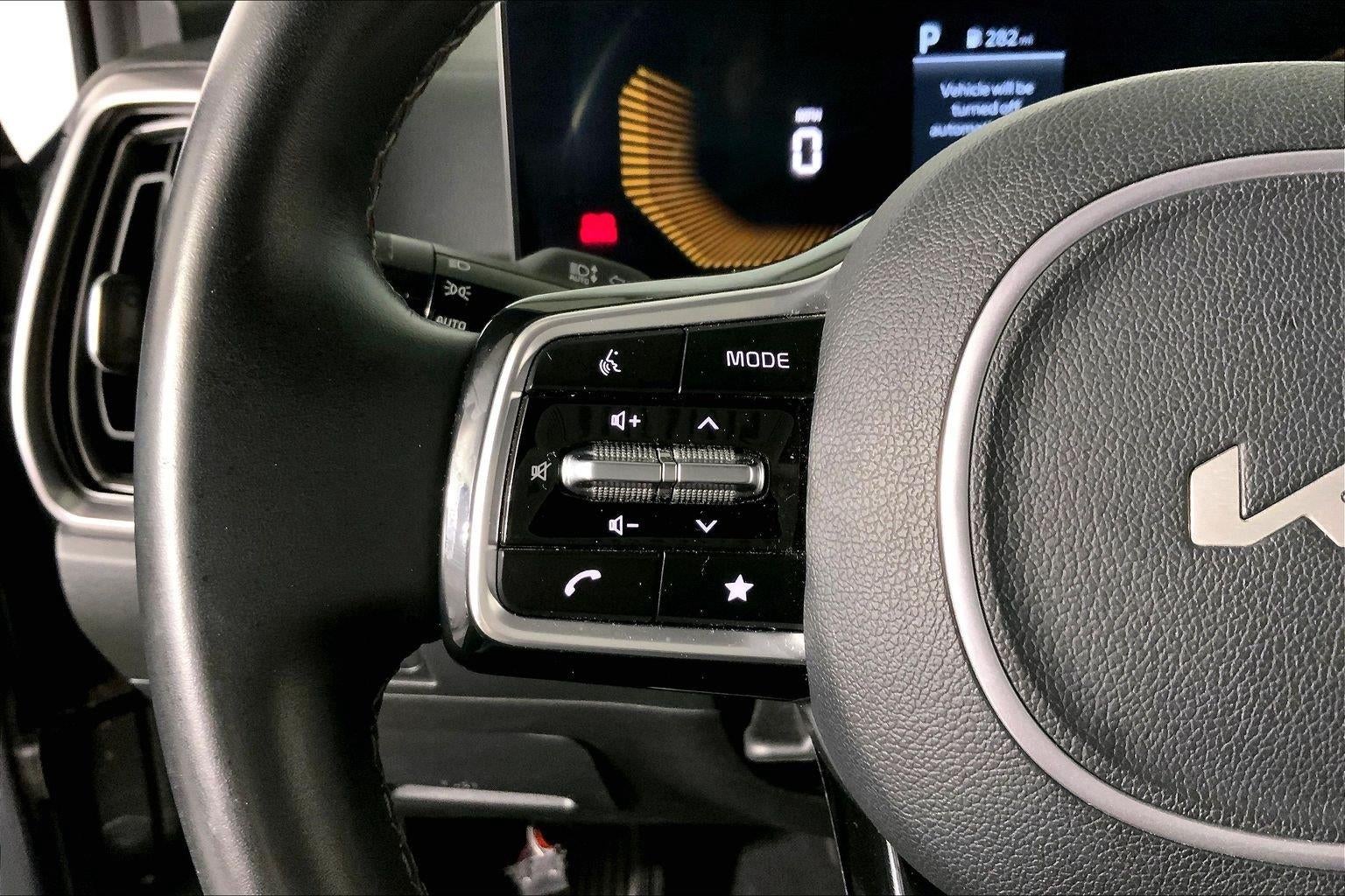 2024 Kia SORENTO S