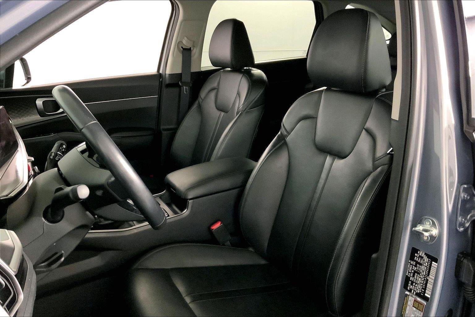 2024 Kia SORENTO S