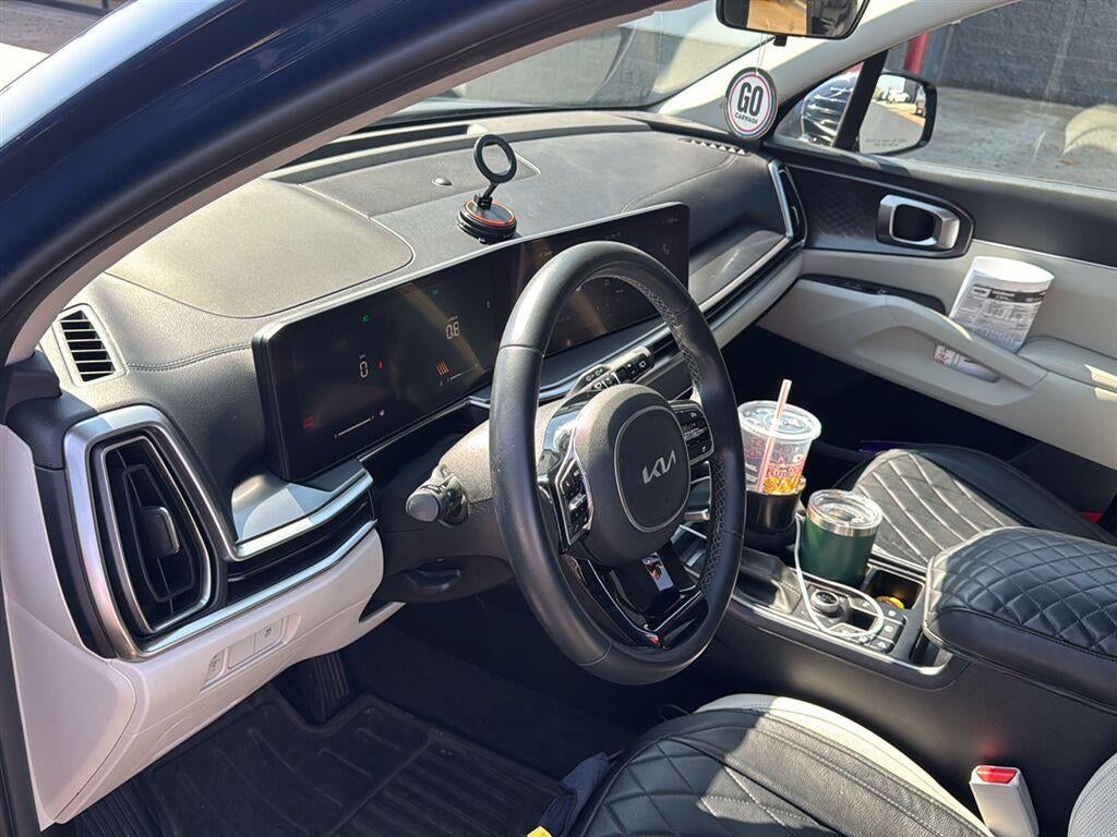 2024 Kia Sorento S