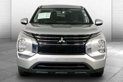 2022 Mitsubishi OUTLANDER ES