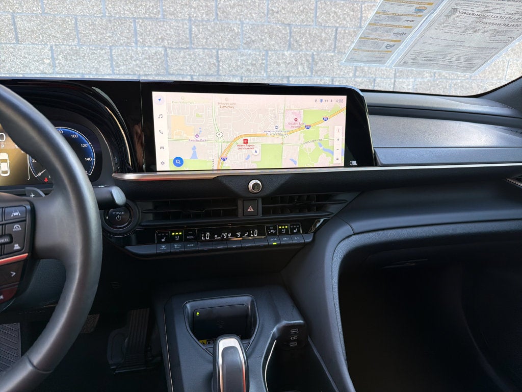 2023 Toyota Crown Platinum