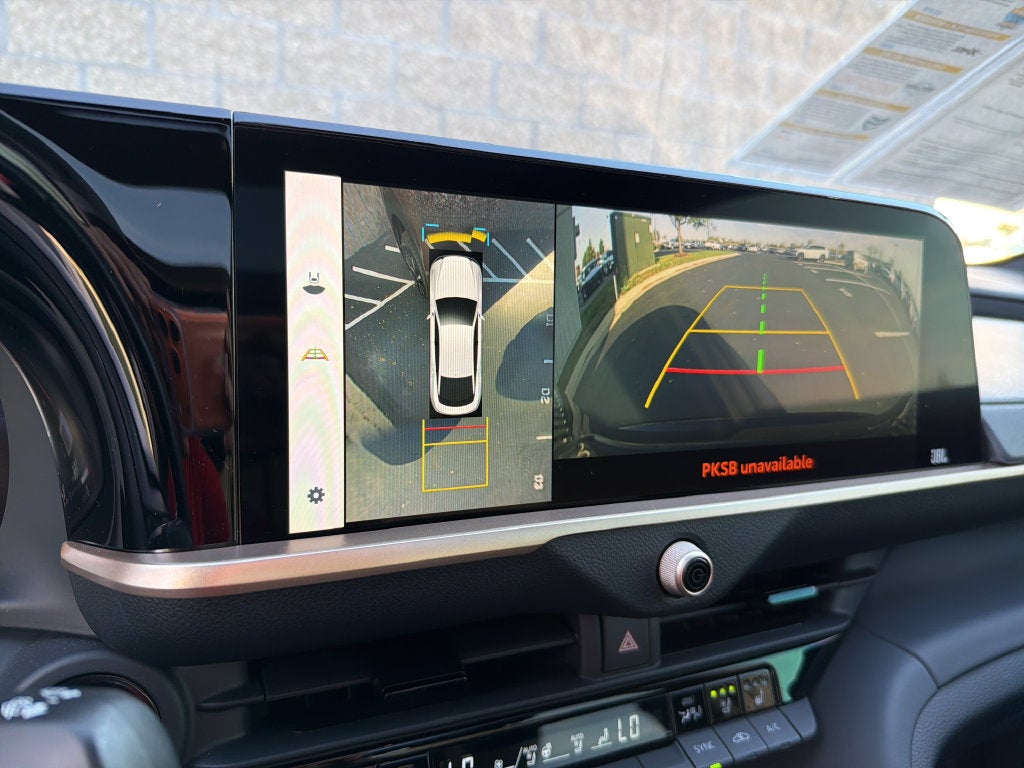 2023 Toyota Crown Platinum