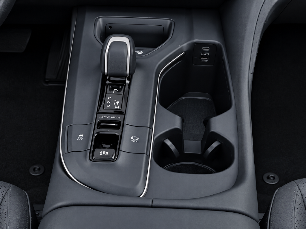 2023 Toyota Crown Platinum
