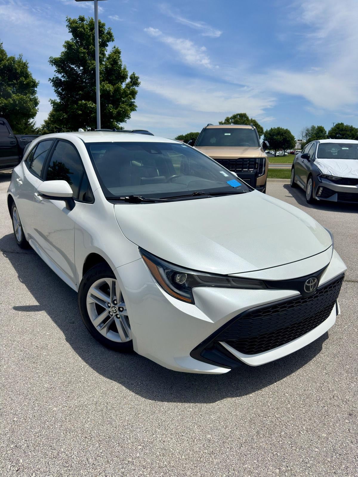 2020 Toyota COROLLA HATCHBA SE