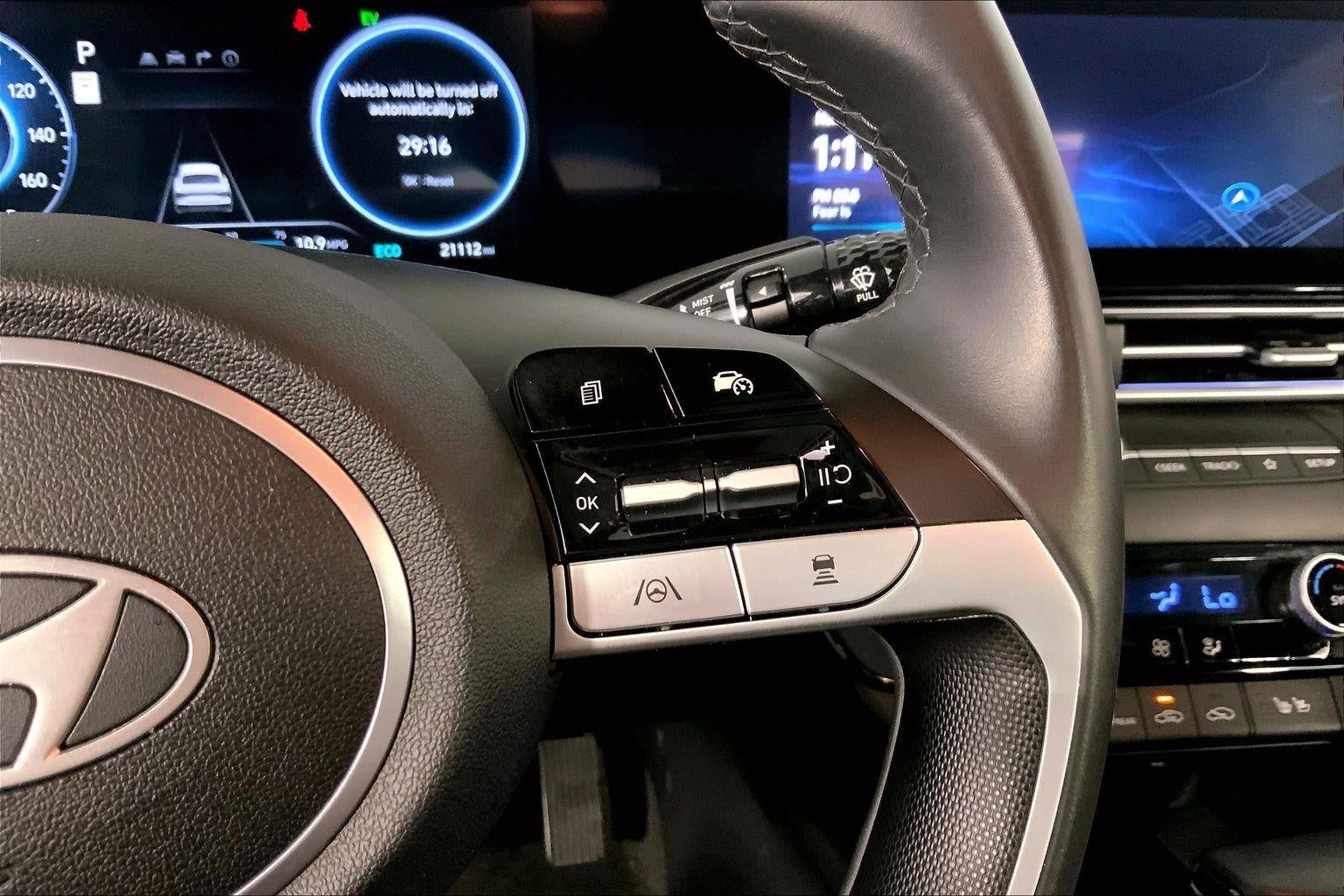 2025 Hyundai Elantra Hybrid Limited