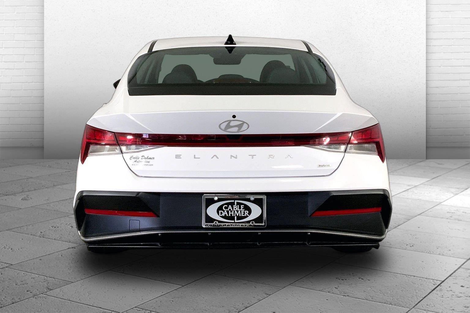 2025 Hyundai Elantra Hybrid Limited