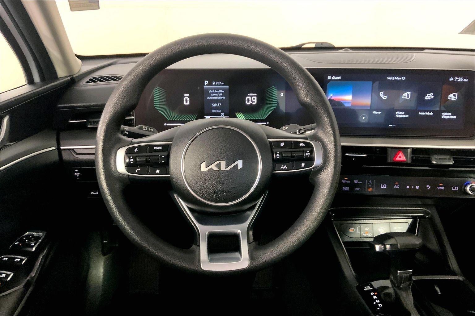 2025 Kia K5 LXS