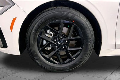 2025 Kia K5 LXS