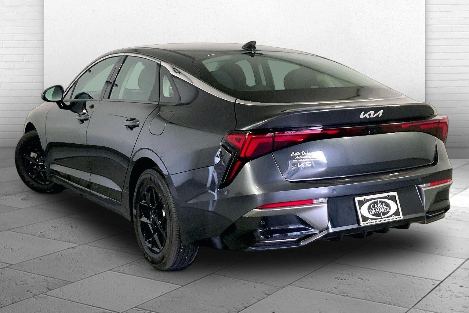 2025 Kia K5 LXS