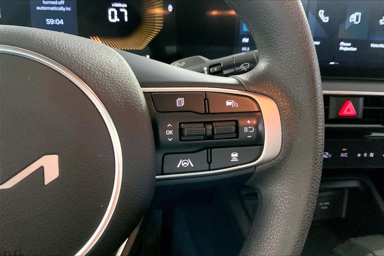 2025 Kia K5 LXS